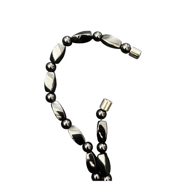 Mens Hematite Magnetic Necklace 21.6in (55cm) - Picture 3 of 5